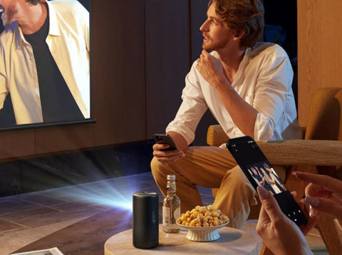 connecting a phone to a projector wirelessly.